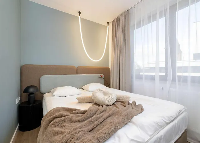 Klimatyzowany Apartament Blisko Parku W Krakowie Z 3 Sypialniami, Wanna I Parkingiem By Renters Prestige